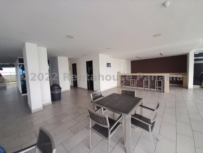 Venta de Apartamento en Carrasquilla San Francisco* - Imagen 12