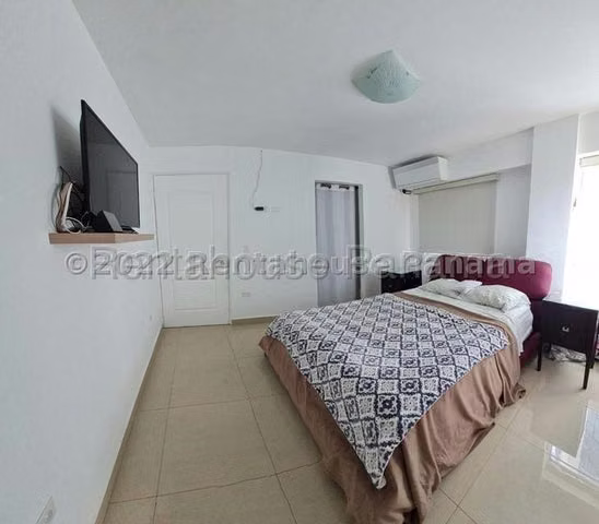 Se vende apartamento con vista al mar 196 mts Punta Paitilla - Imagen 2