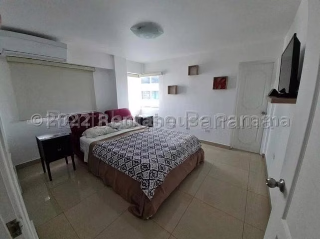 Se vende apartamento con vista al mar 196 mts Punta Paitilla - Imagen 3