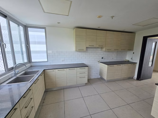 Venta de Apartamento en PH 4 Horizontes - Altos de Panamá. Haga una oferta - Imagen 8