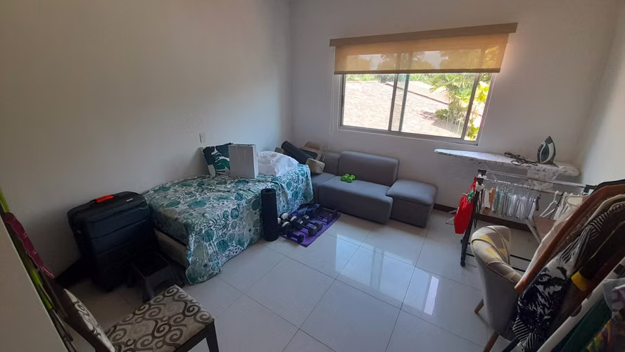 Minimal Houses. 640mts 6r 5.5b piscina $800,000.00neg - Imagen 11