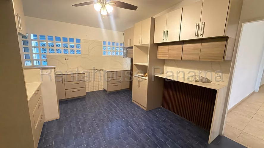 Venta Casa Chanis - YD - Imagen 7
