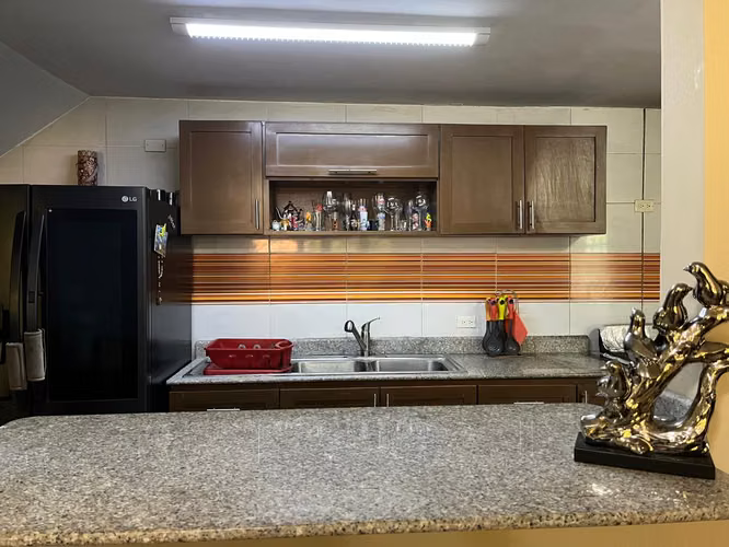 Casa Dúplex de Dos Plantas en Venta – Amelia Denis de Icaza, Condado del Rey | DC - Imagen 4