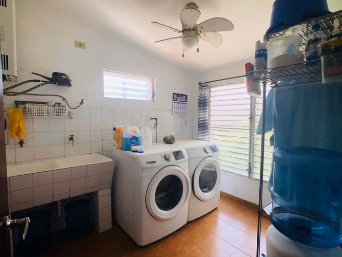 Casa Residencial de Dos Niveles en Venta – Urbanización Club X, Betania | DC - Imagen 6