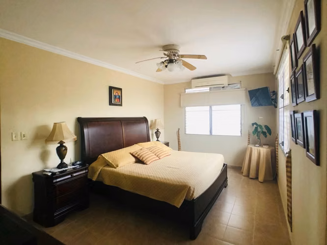 Casa Residencial de Dos Niveles en Venta – Urbanización Club X, Betania | DC - Imagen 11