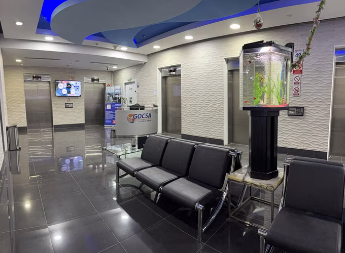 OFICINA LUXURY EN LA MEJOR ÁREA DE PANAMÁ CON VISTA A LA CIUDAD - Imagen 7