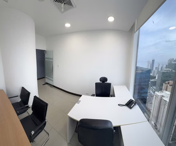 OFICINA LUXURY EN LA MEJOR ÁREA DE PANAMÁ CON VISTA A LA CIUDAD - Imagen 2