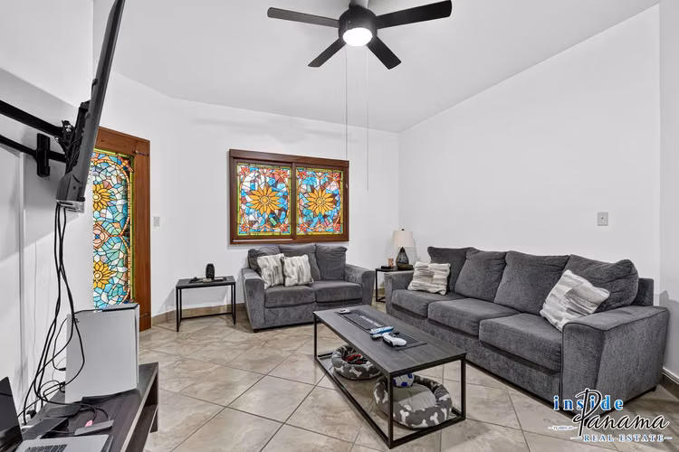 Exclusivo Condominio en Tercer Piso en Valle Escondido Boquete Panamá