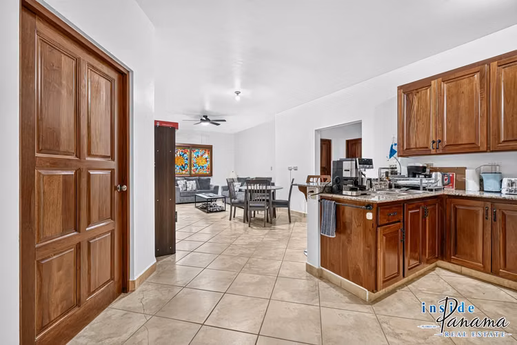 Exclusivo Condominio en Tercer Piso en Valle Escondido Boquete Panamá