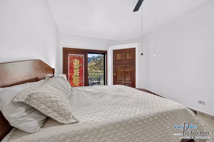 Exclusivo Condominio en Tercer Piso en Valle Escondido Boquete Panamá