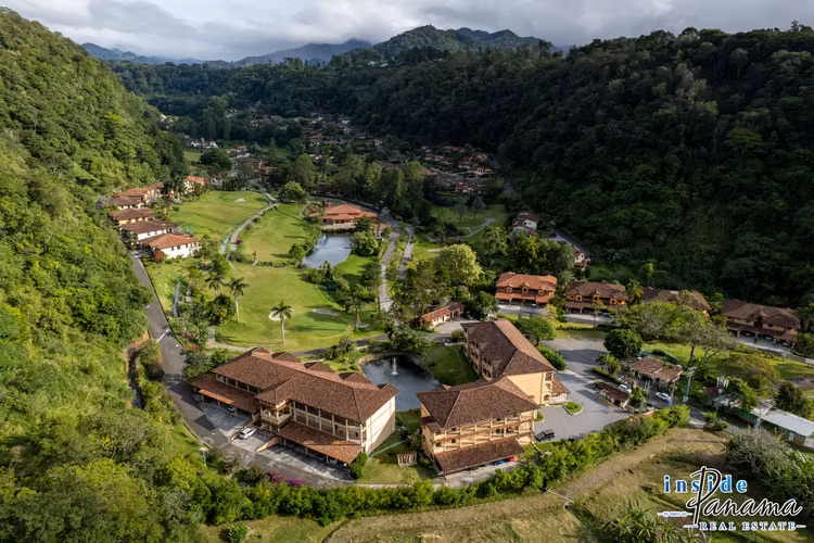 Third Floor Exclusive Condo in Valle Escondido Boquete Panama
