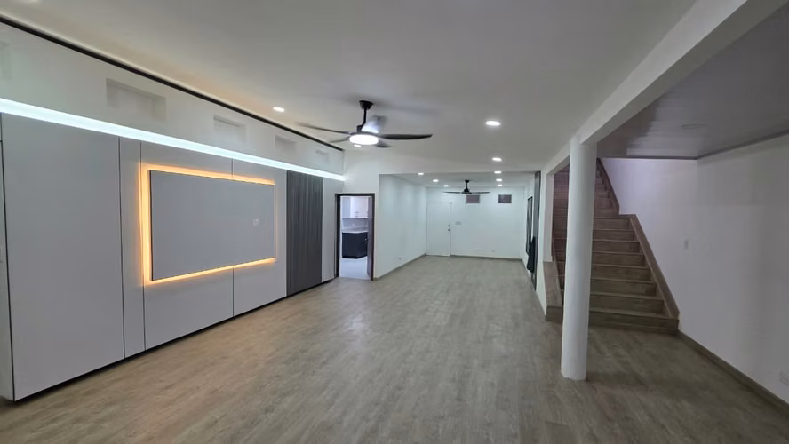 VENTA – Casa Remodelada en Brisas del Golf - SG