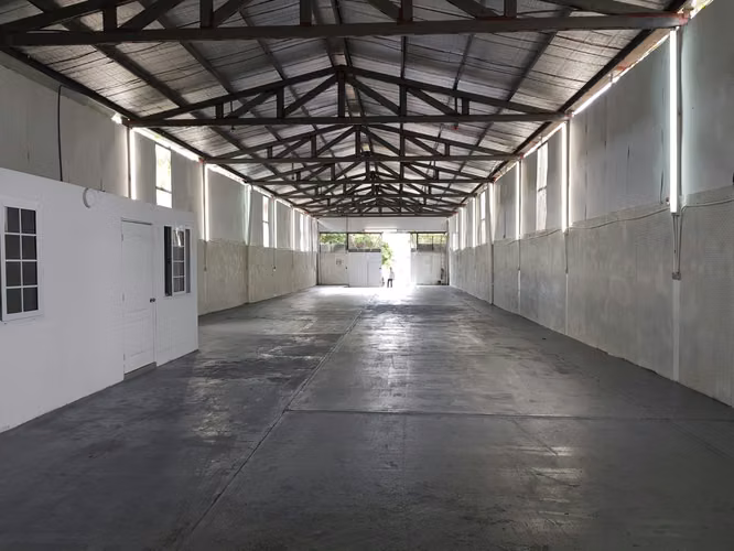 Alquiler de Ofibodega cerca de Costa del Este (No Intermediarios)