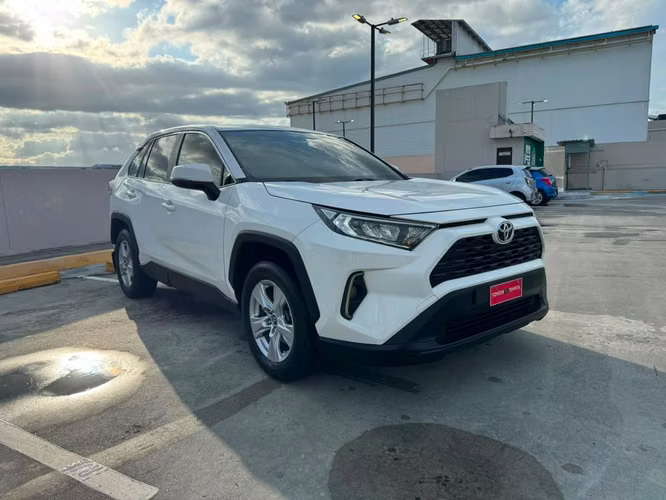 TOYOTA RAV4 4WD 2019 19,500.00$ - Imagen 3