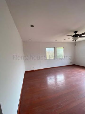 Venta Casa en Betania IH27-596