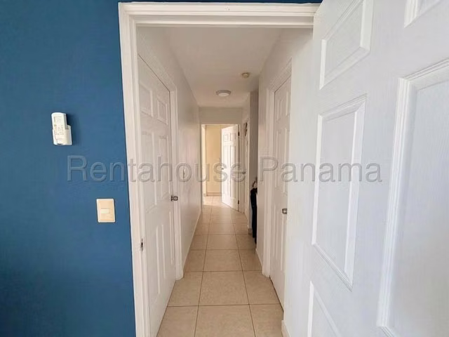 Venta de Apartamento en Costa del Este CM - Imagen 4