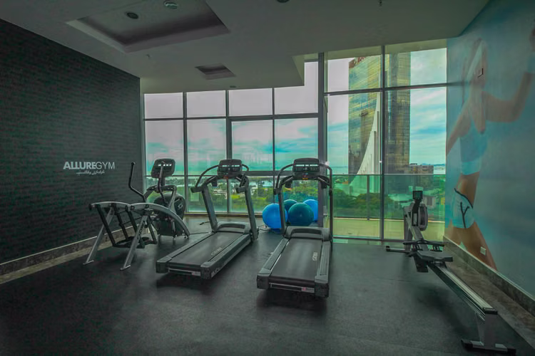 Apartamento en Allure at the Park con Balcón Envolvente y Vistas al Parque - Imagen 17