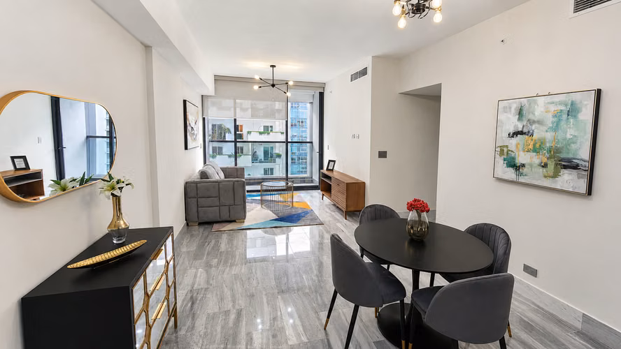 Venta Apartamento amoblado en Nuovo Residences Bella Vista IH27-1879 - Imagen 2