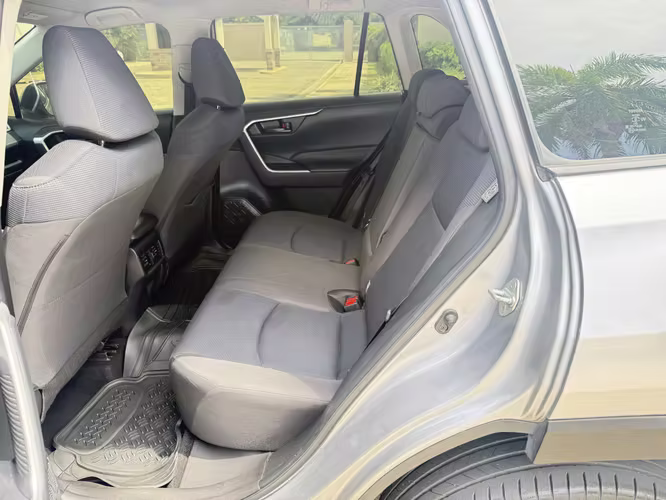 Toyota Rav4 2021 a solo $18,900