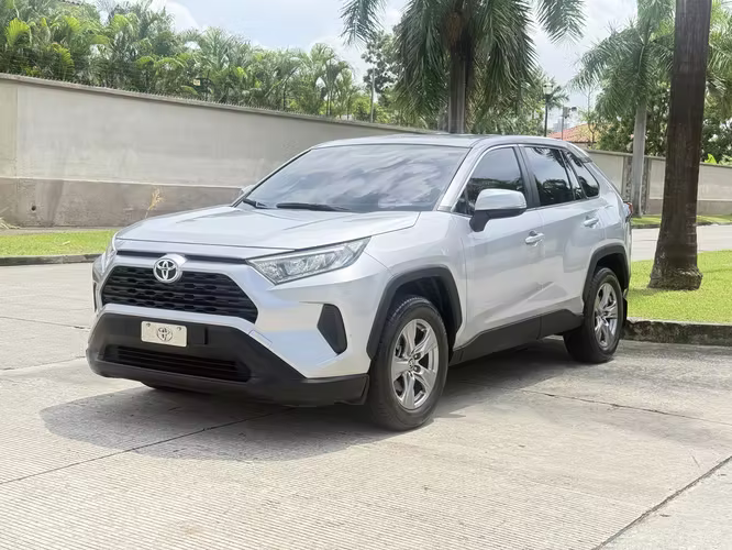 Toyota Rav4 2021 a solo $18,900