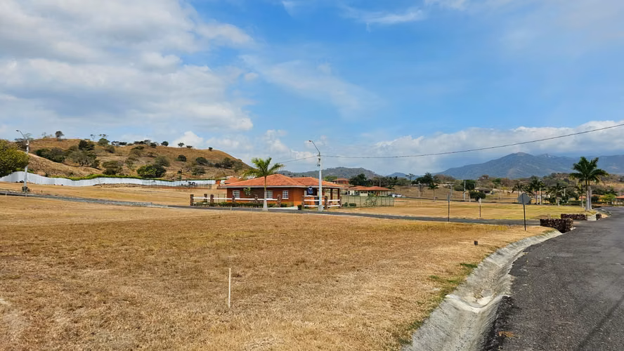 Venta de Lote - Imagen 2