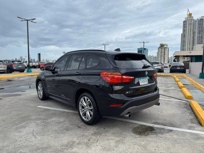 BMW X1 SDRIVE 2018 12,900.00$ - Imagen 5