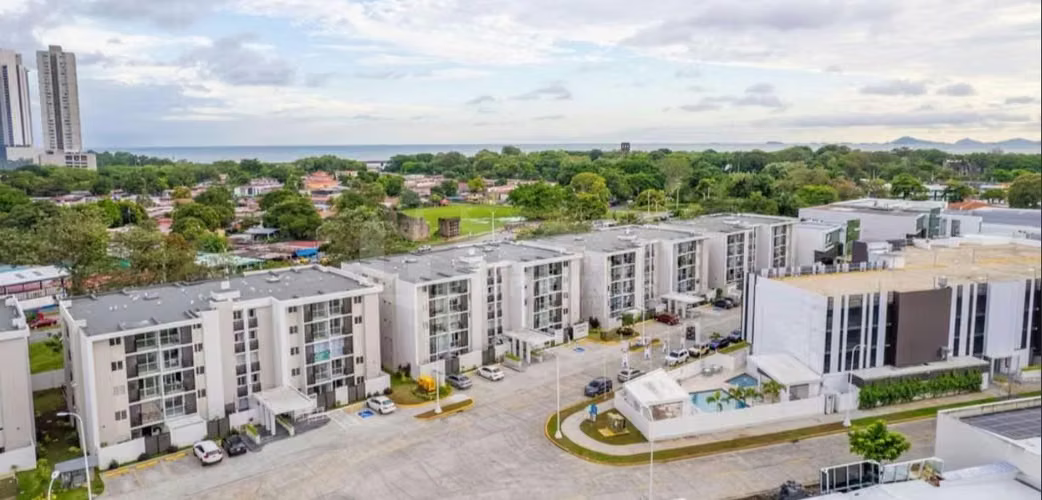 Alquiler de Apartamento Amoblado en Panamá Viejo Residences. LM - Imagen 12