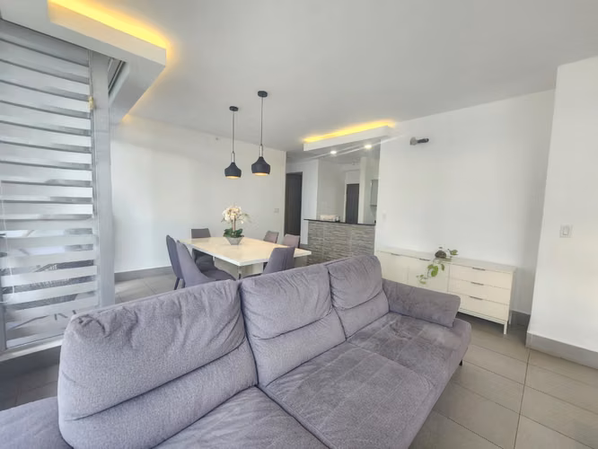 Mudanza inmediata Apartamento Amoblado  de 112 m² - Imagen 5