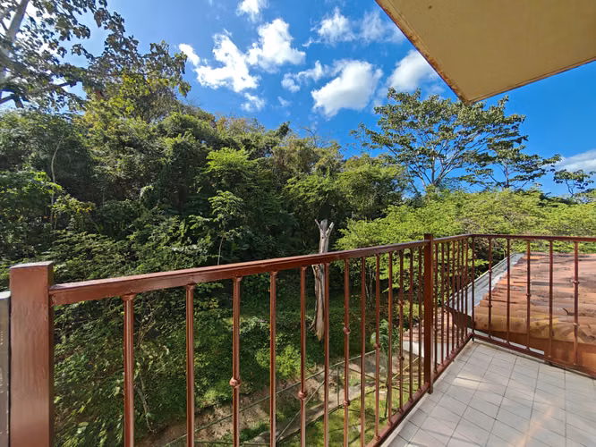 Alquiler de Apartamento en Clayton, Embassy Village