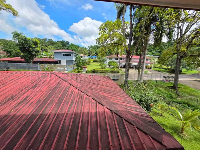 Se Vende Apartamento en Clayton LA27-1846