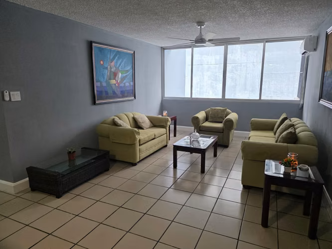 ALQUILAMOS APARTAMETO AMOBLADO MARBELLA B/1,200