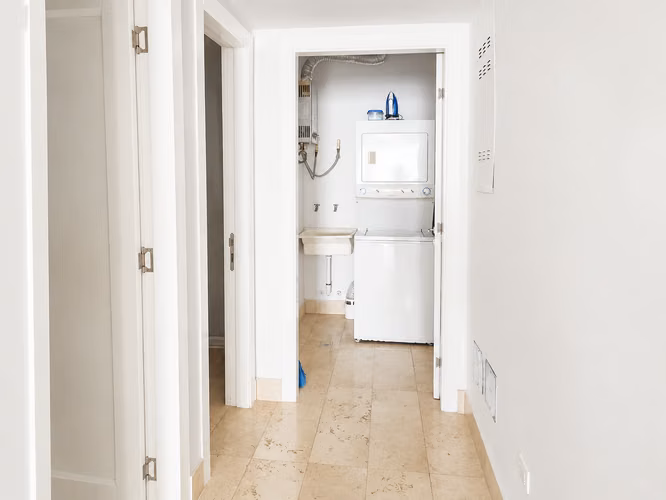 ! Apartamento en Avenida Balboa PH yoo I 2 Rec I Amoblado I con balcón y vista al mar - Imagen 13