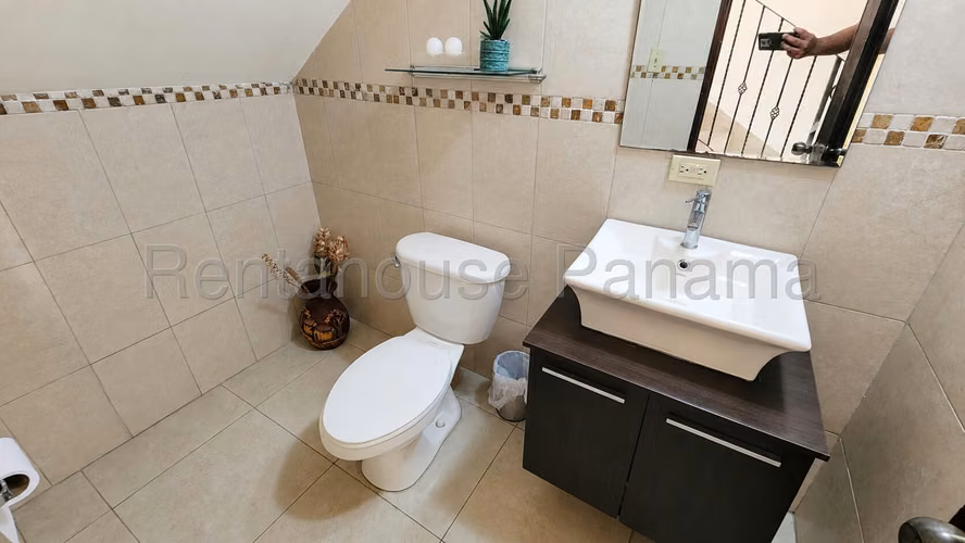 Linda Casa en Venta Ancon - 27YCG1873