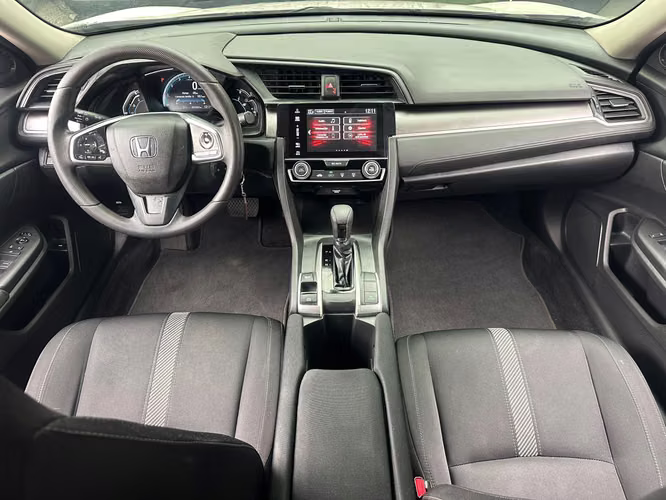 HONDA CIVIC AÑO 2017 AUTOMÁTICO