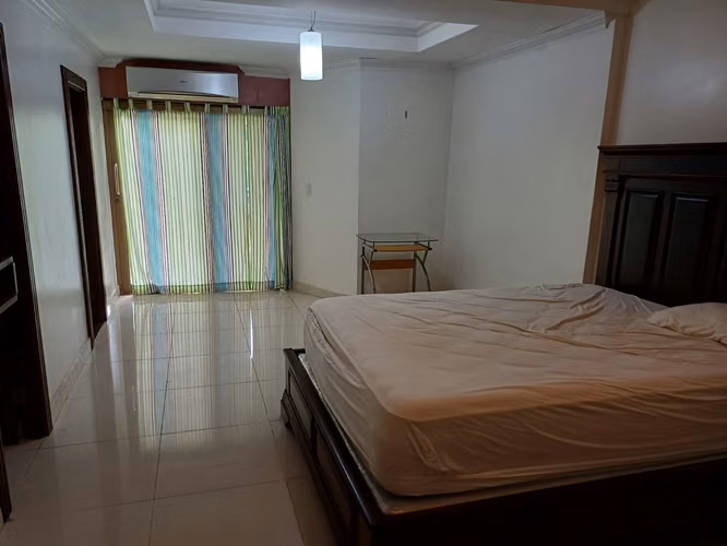 VENDO/ALQUILO CASA EN LA PERLA (GANGA Por debajo del avaluó)