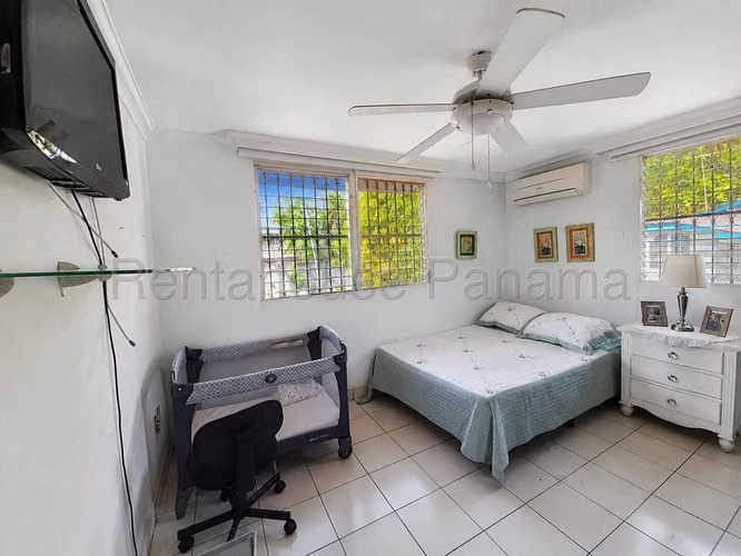 Venta Casa Las Cumbres - YD