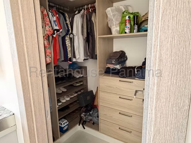  Apartamento Amoblado en Alquiler en PH Velure | GC - Imagen 13