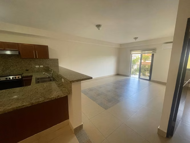 VENTA – APARTAMENTO EN EMBASSY VILLAGE 