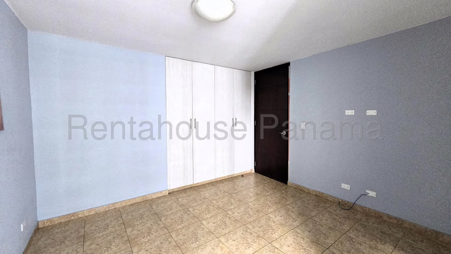 Céntrico Apartamento en Venta en Vía Transístmica 27PPM1810 - Imagen 10