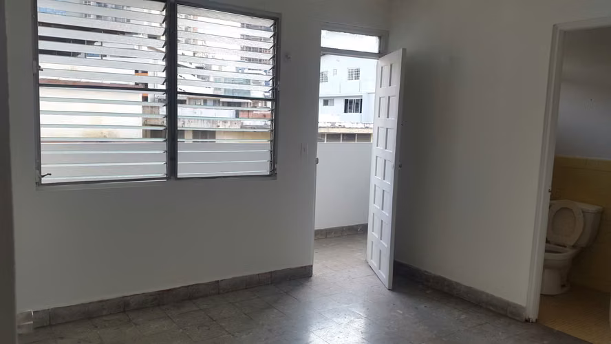 APARTAMENTO EN OBARRIO, B/280