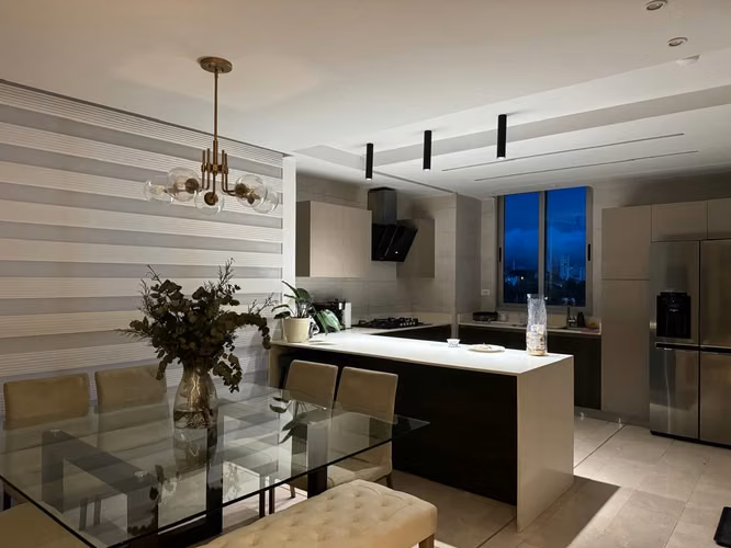 Apartamento REMODELADO Y AMOBLADO en venta Ph Vita Coco del Mar 150 m2