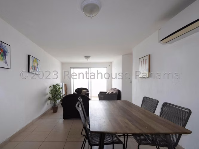 Apartamento en Venta en Villa de las Fuentes 27AECC1828