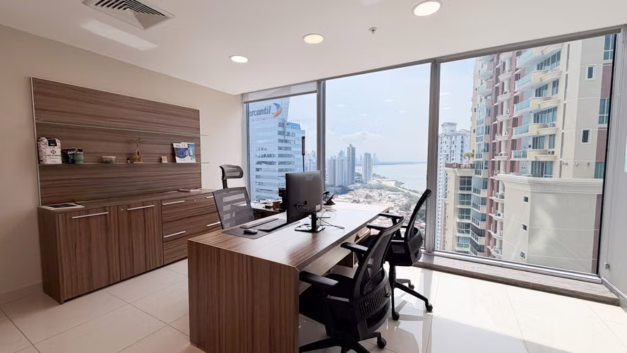 AMPLIA Y REMODELADA - OCEANIA PUNTA PACIFICA - 711.40 M2 - Imagen 6