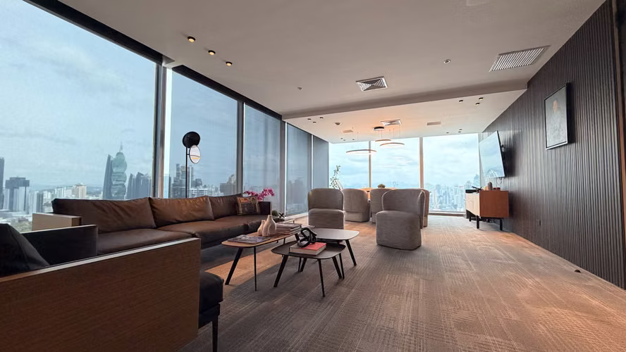 AMPLIA Y REMODELADA - OCEANIA PUNTA PACIFICA - 711.40 M2 - Imagen 3