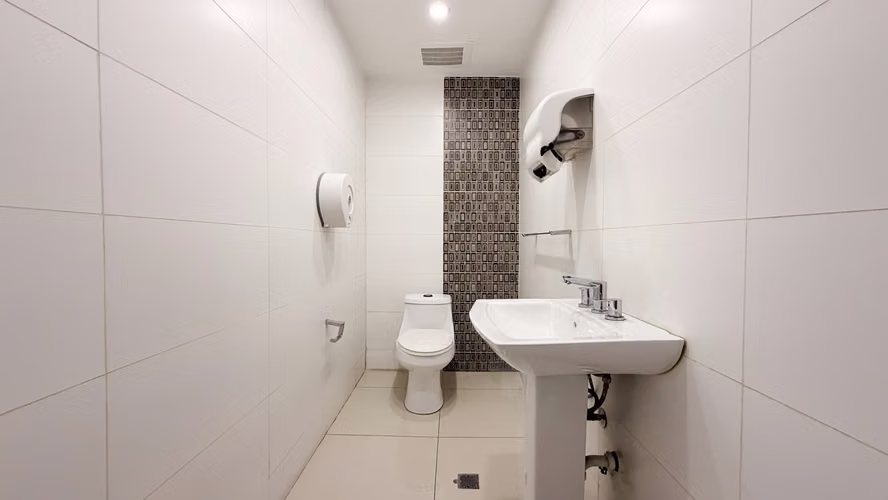 AMPLIA Y REMODELADA - OCEANIA PUNTA PACIFICA - 711.40 M2 - Imagen 19
