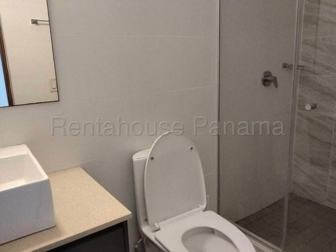 J1114GRR Alquiler de Apartamento en Carrasquilla - Imagen 3