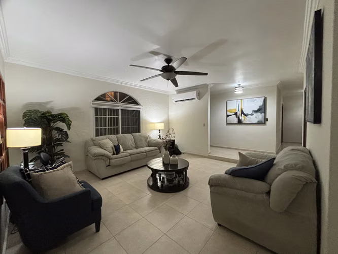 VENTA CASA EN ALTOS DE PANAMA