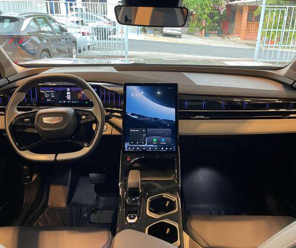 Geely Starray 2025