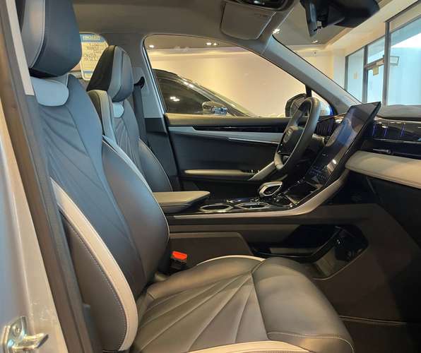 Geely Starray 2025
