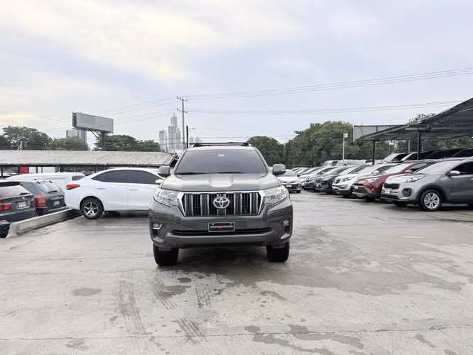 Toyota Land Cruiser Prado 2019 TXL - Imagen 3